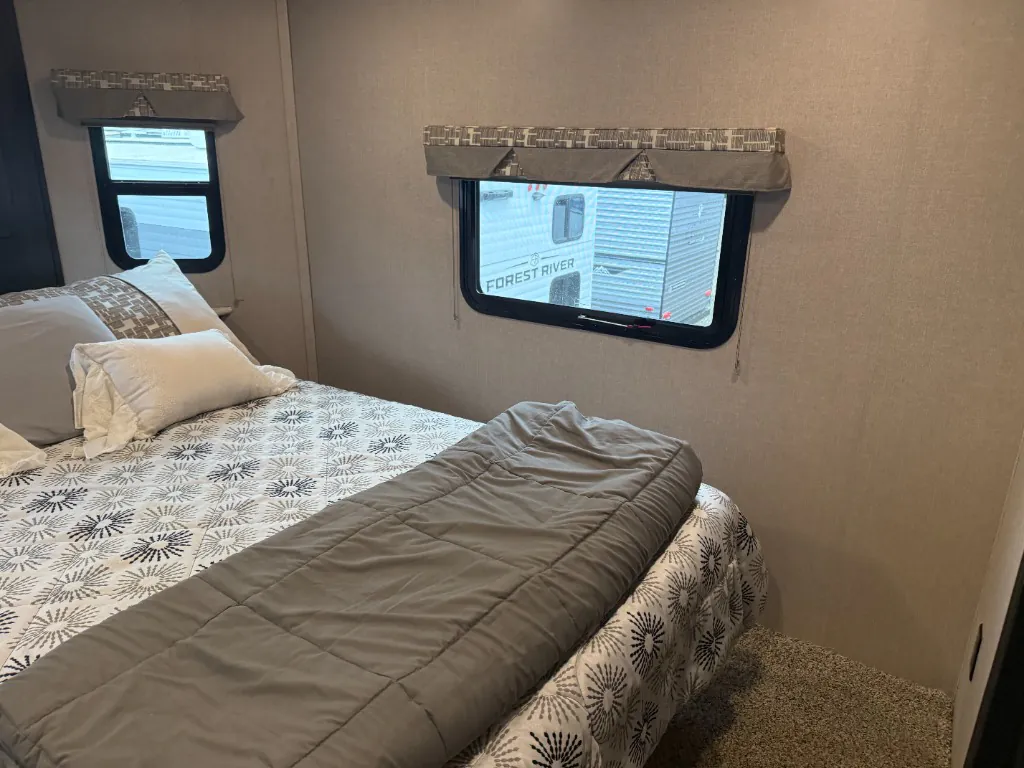 2019 Forest River XLR Nitro 33VL5, Photos photo 13
