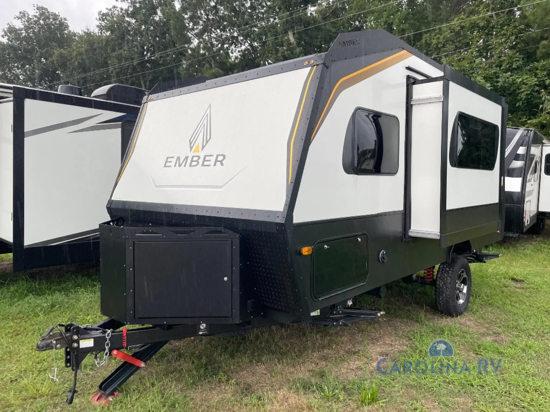 2022 Ember RV Overland 171FB - Photo 4