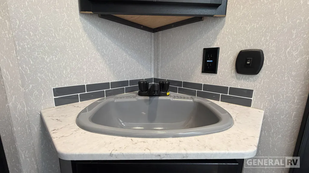 2022 Forest River Cherokee 274BRB, Photos photo 28