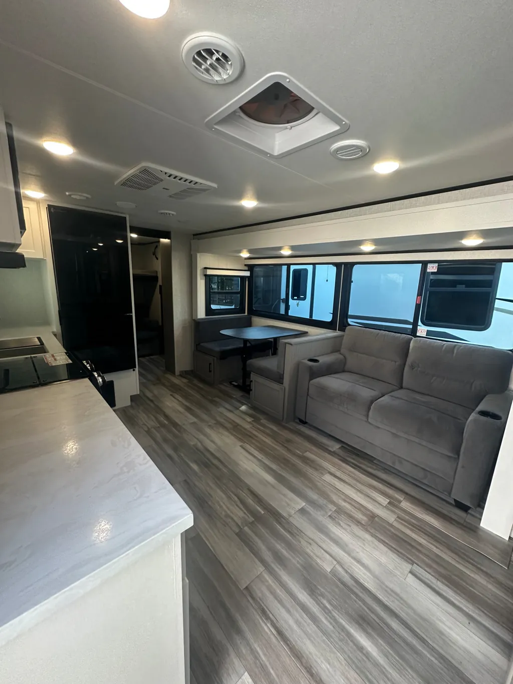 2025 Jayco Jay Feather 29QBH, Photos photo 29