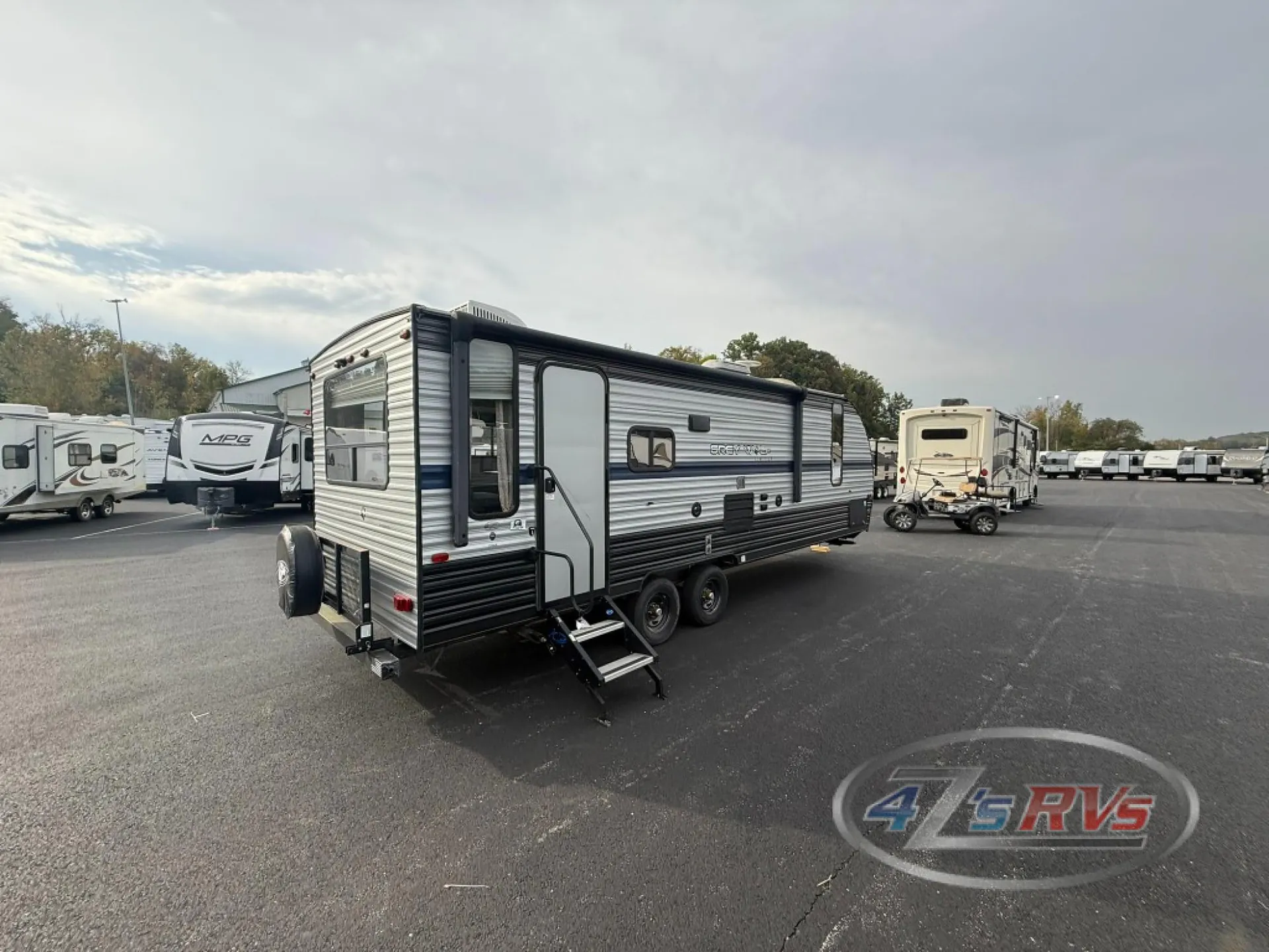 2019 Forest River Cherokee Grey Wolf 23MK — Photo 6