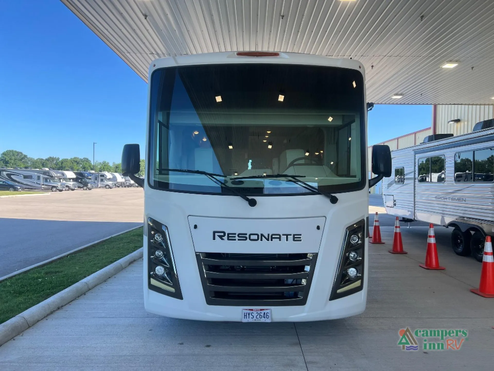 2023 Thor Motor Coach Resonate 29D - Photo 3