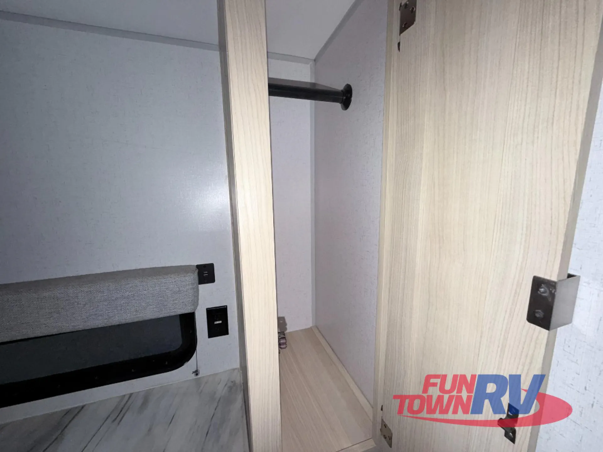 2023 Forest River Wildwood FSX 169RSK — Photo 7