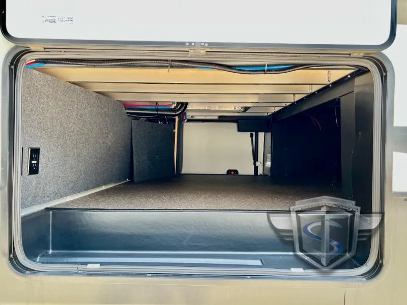 2022 Heartland Bighorn Traveler 37TB - Photo 3