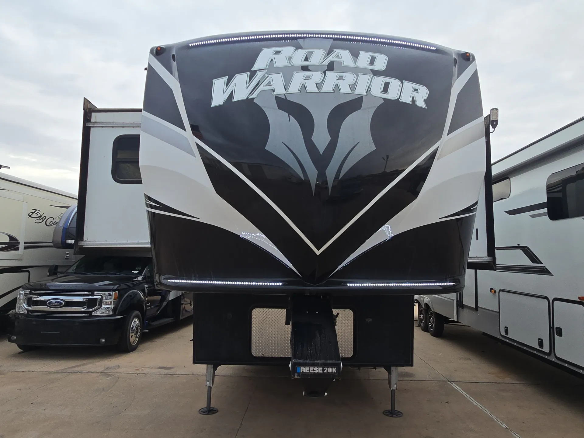 2021 Heartland Road Warrior 414 - Photo 2