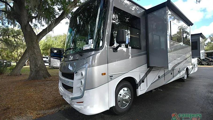 2027 Entegra Coach Vision XL 36C, Photos photo 3