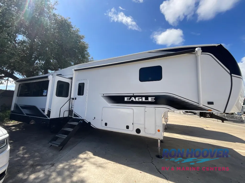 2026 Jayco Eagle 321RSTS, Photos photo 3