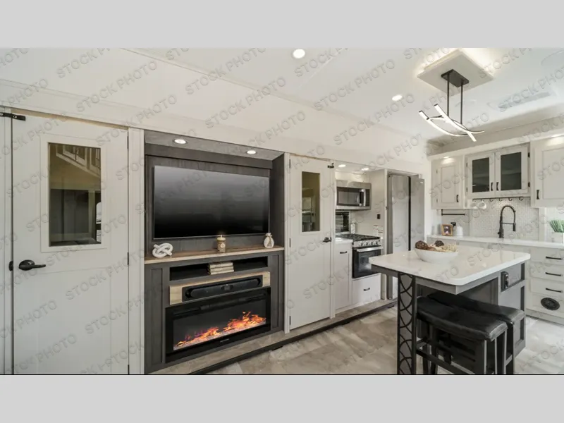 2027 Coachmen Chaparral 389DEK - Photo 3