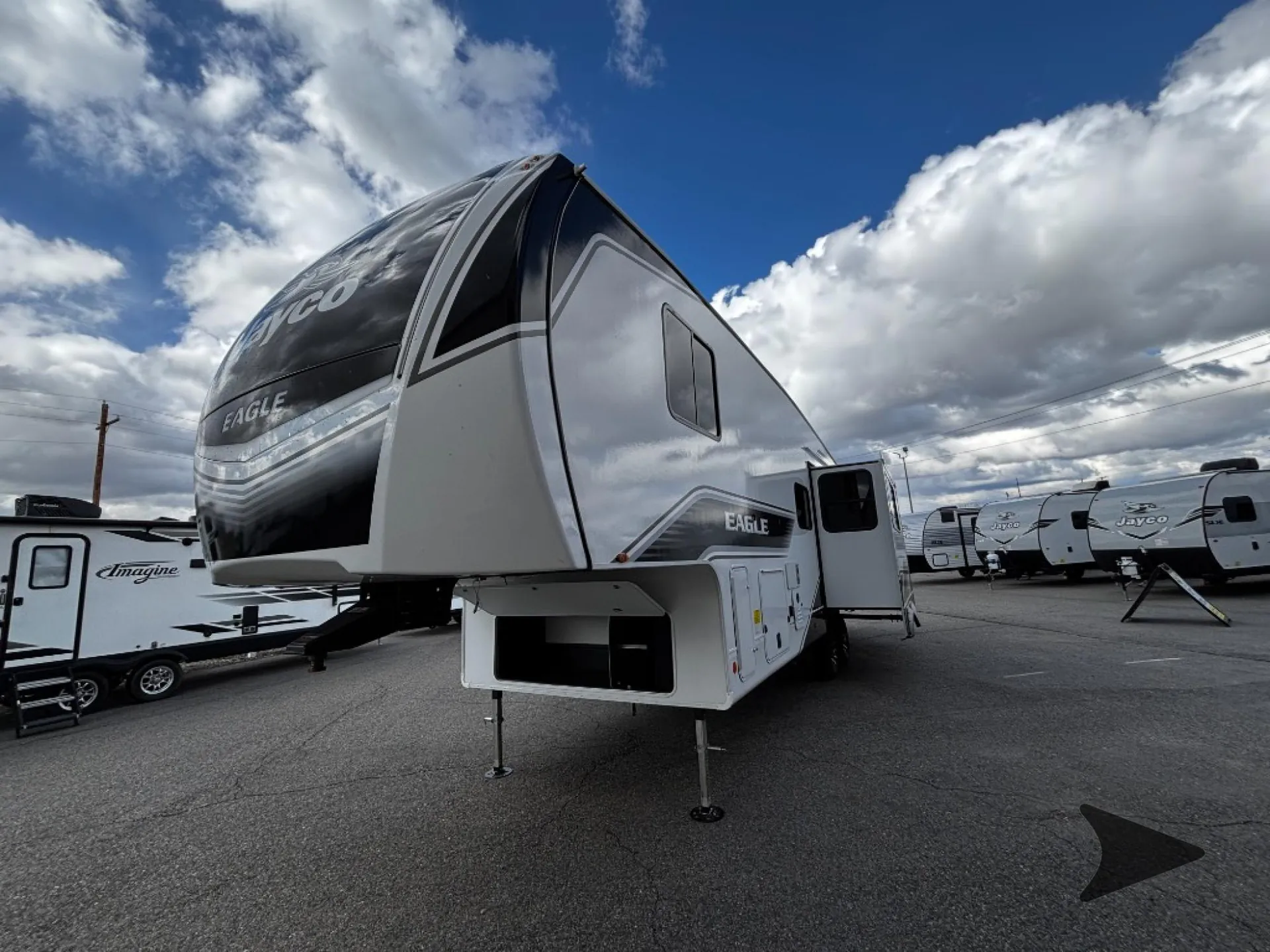 2026 Jayco Eagle 29DDB - Photo 4