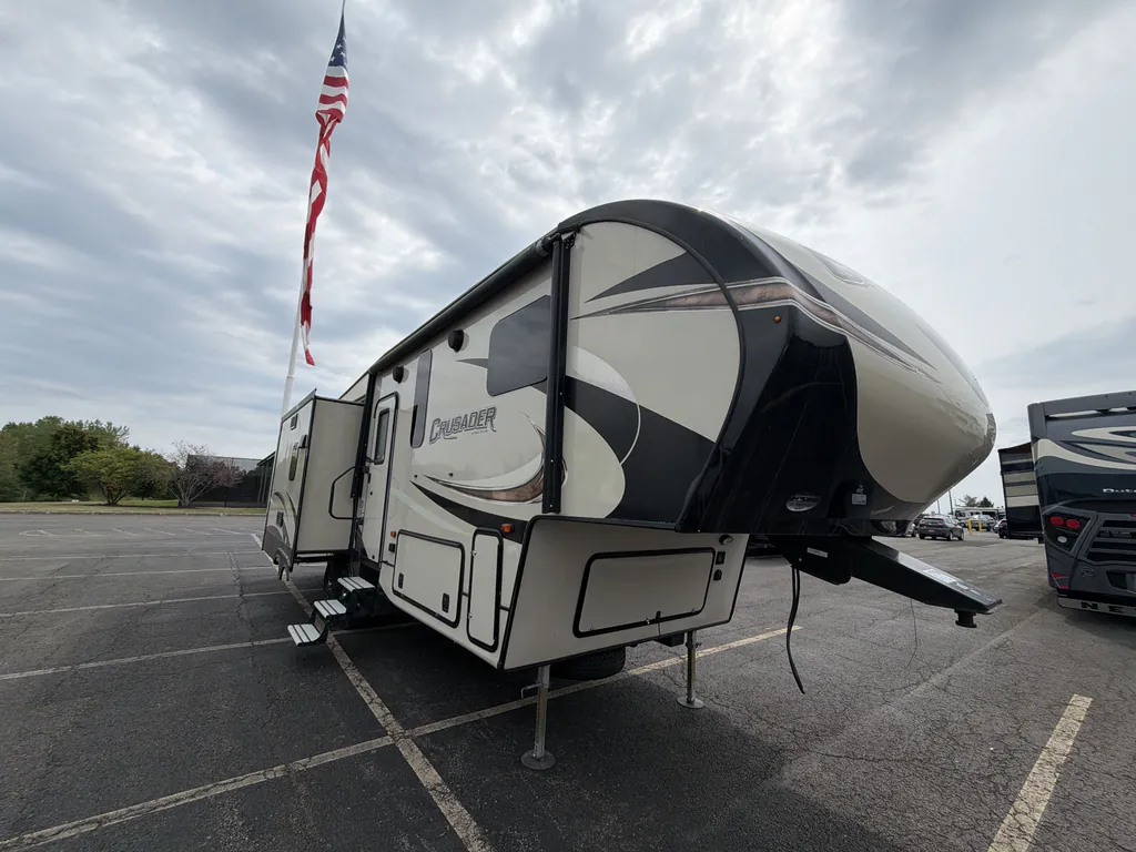 2017 Prime Time Crusader 295RST, Photos photo 18