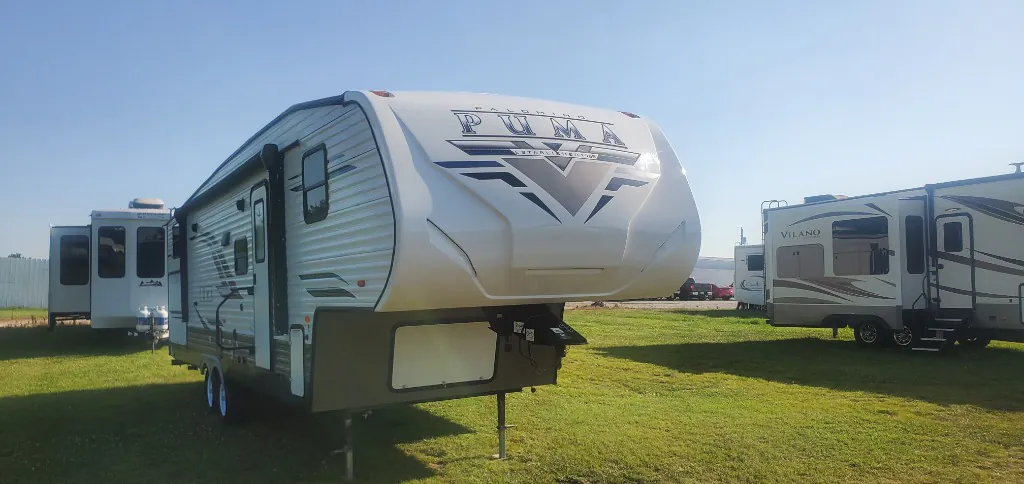 2022 Palomino Puma 295BHSS - Photo 2