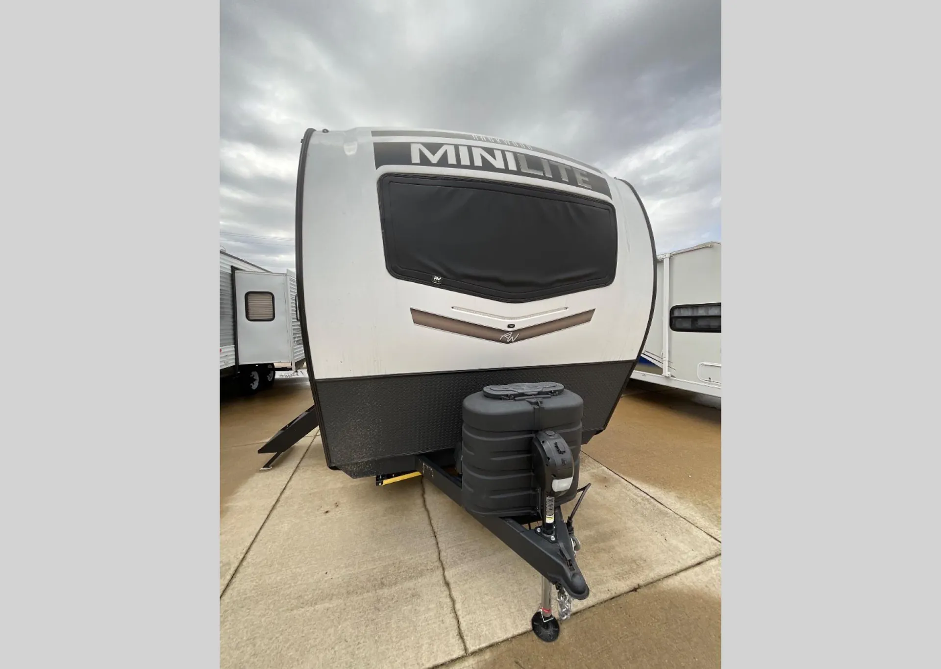 2025 Forest River Rockwood Mini Lite 2515S - Photo 4