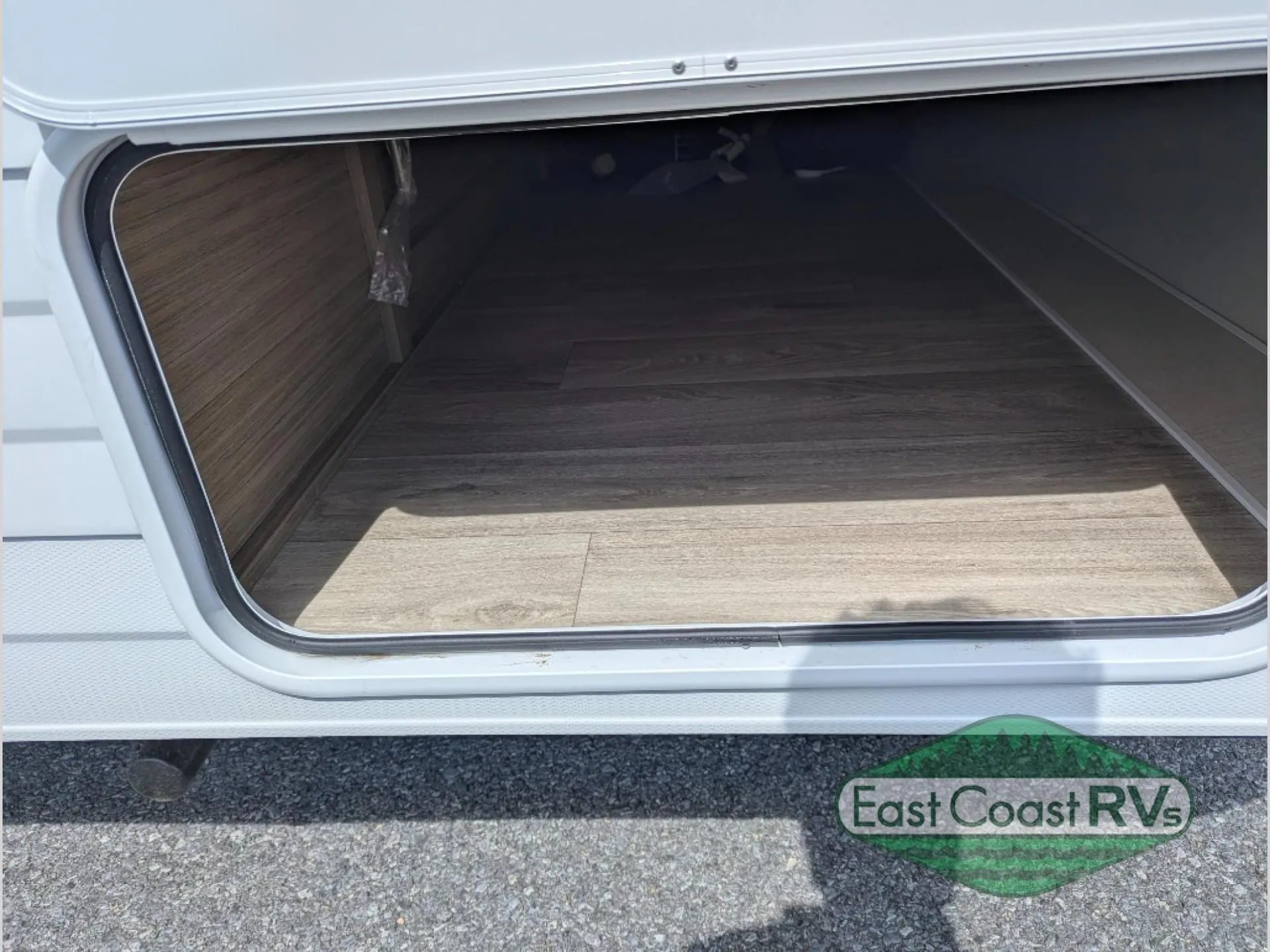 2027 Forest River RV Wildwood X-Lite 273QBXL — Photo 5