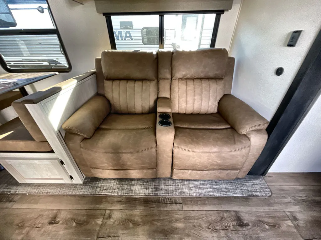 2026 Forest River Puma 32BHFS, Photos photo 18