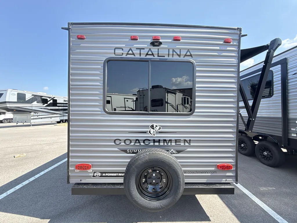 2027 Coachmen Catalina Summit Series 7 154RDX, Photos photo 7
