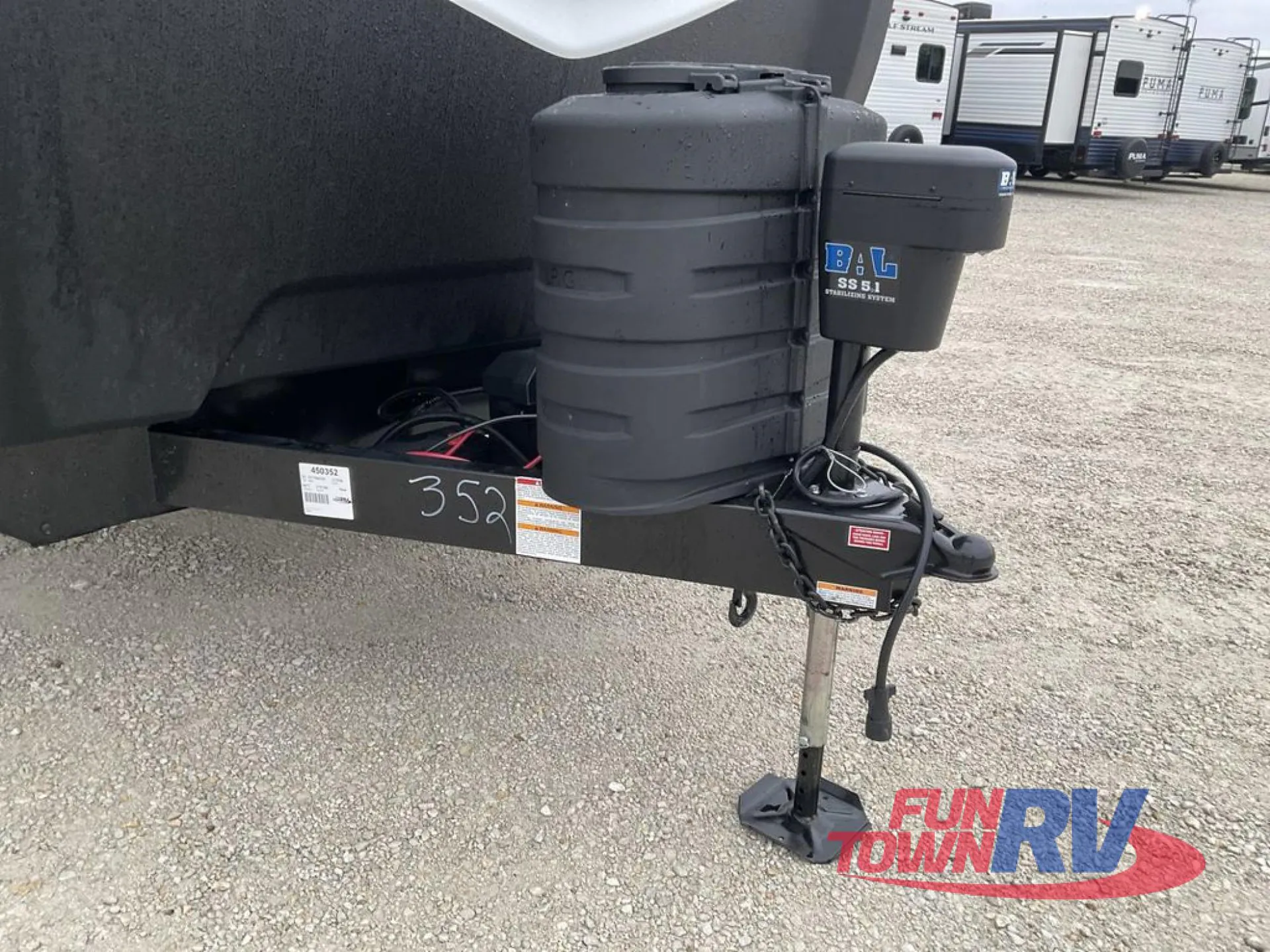2025 Keystone Outback 212RB - Photo 4