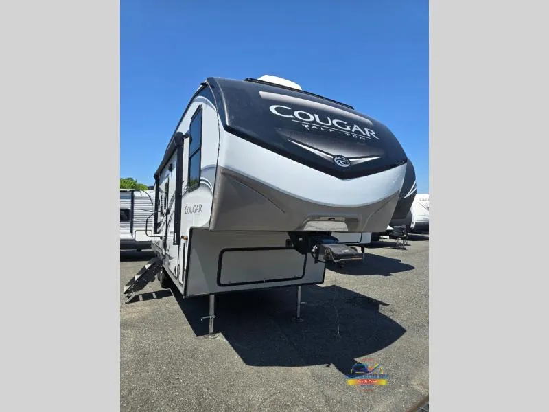 2022 Keystone Cougar Half-Ton 25RES - Photo 2