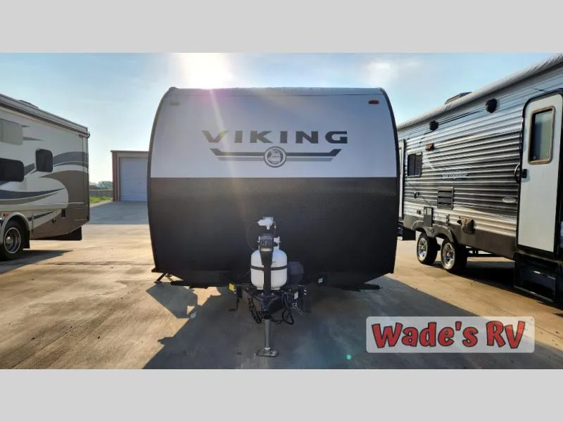 2024 Viking Viking 4K Series 18FQ - Photo 2