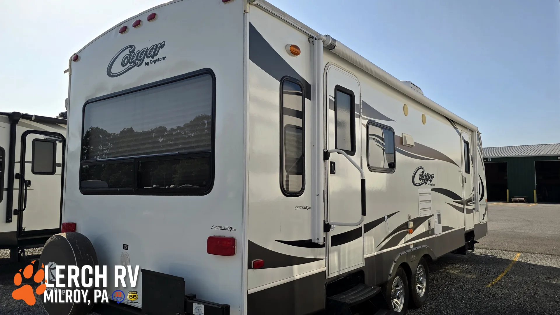 2014 Keystone Cougar XLite 28RLS - Photo 4