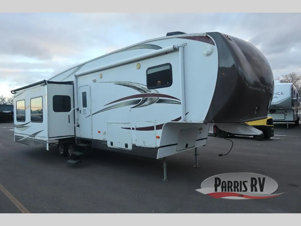 2013 SunnyBrook Raven 3300CK - Main photo