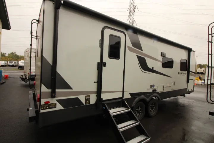 2026 Forest River Rockwood Ultra Lite 2606WS - Photo 3