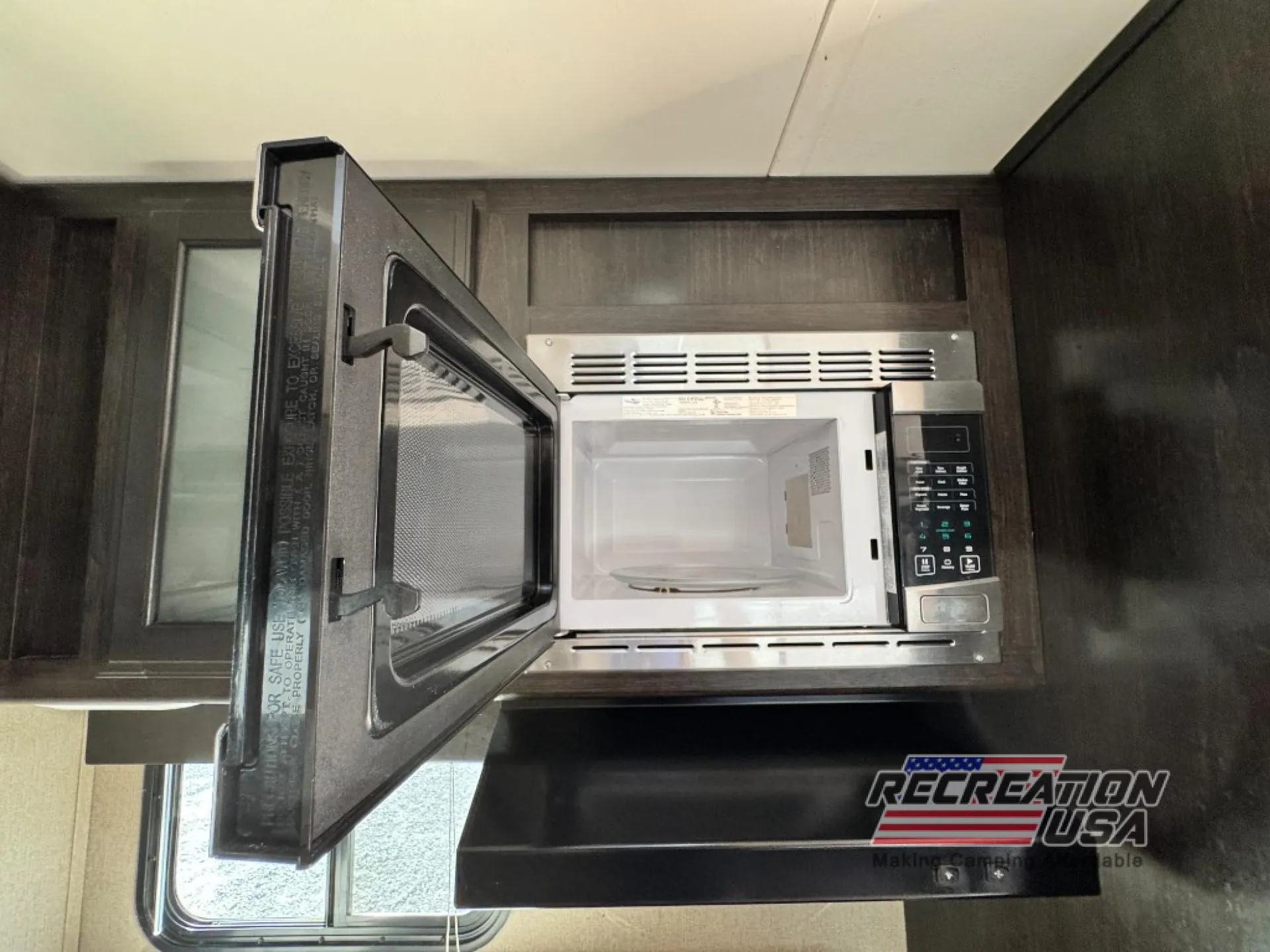 2017 Grand Design Imagine 2150RB - Photo 3