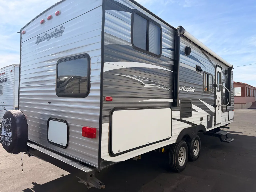 2016 Keystone Springdale 220BHWE, Photos photo 8