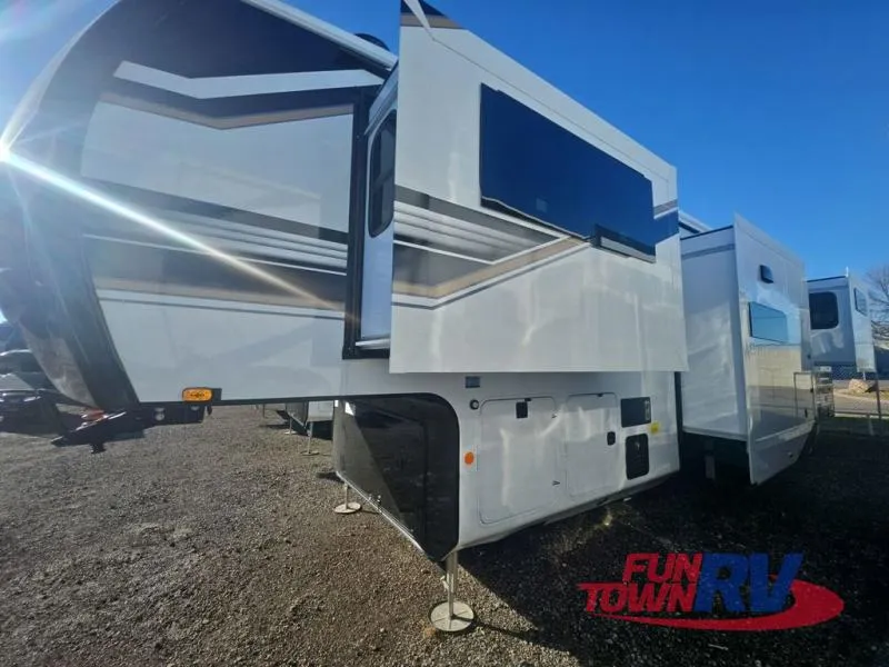 2026 Heartland Bighorn 39FL - Photo 4