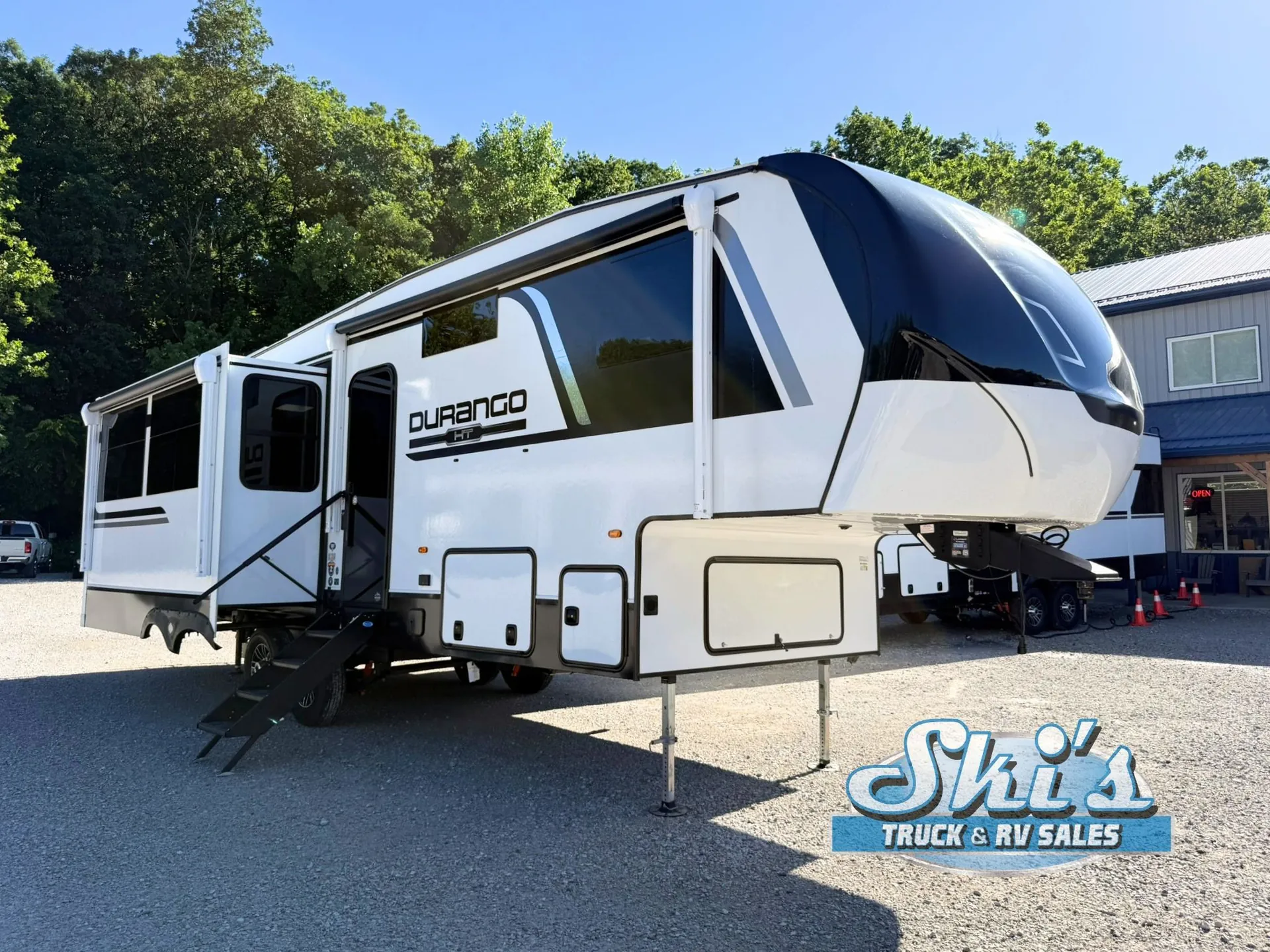 2026 K-Z Durango Half-Ton D283RLT - Photo 3