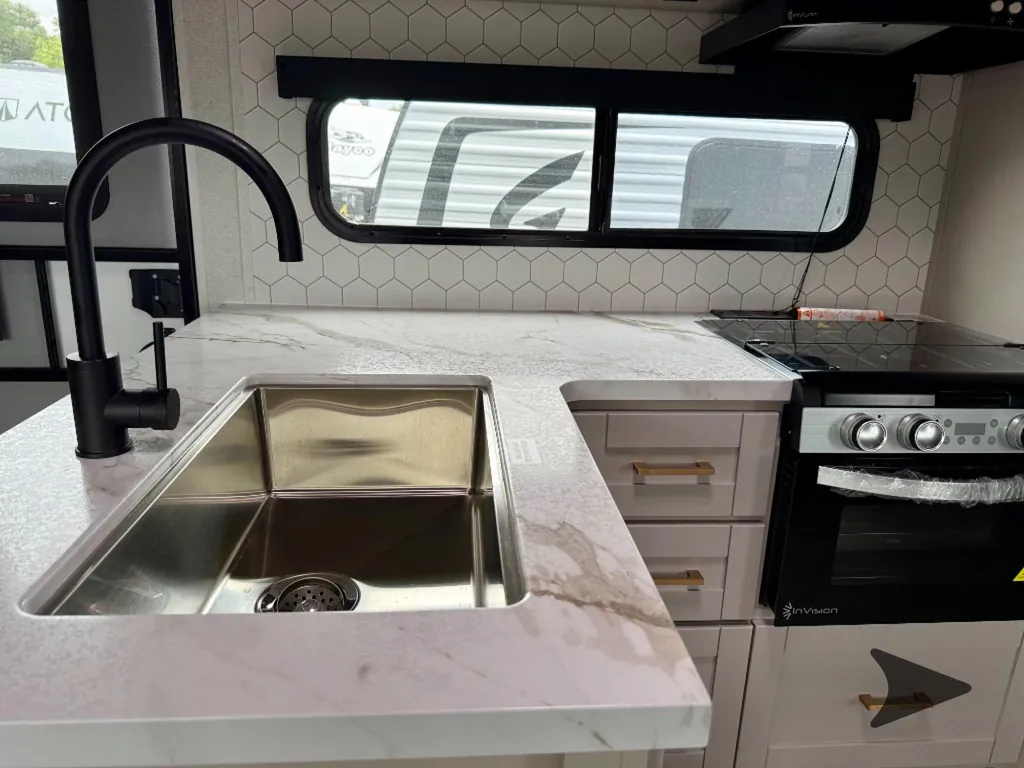 2027 Jayco Jay Feather 29BHB, Photos photo 33