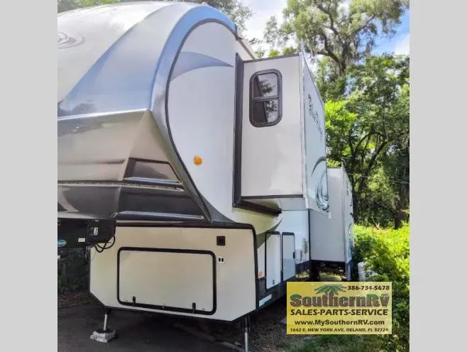 2013 Forest River RV Blue Ridge 3025RL - Photo 2