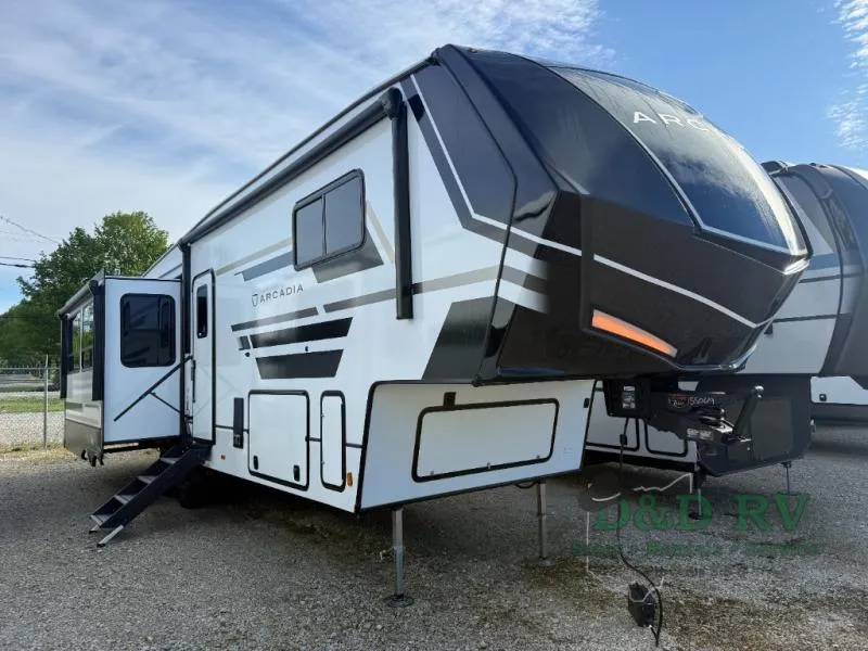 2026 Keystone Arcadia 3260RL - Photo 2