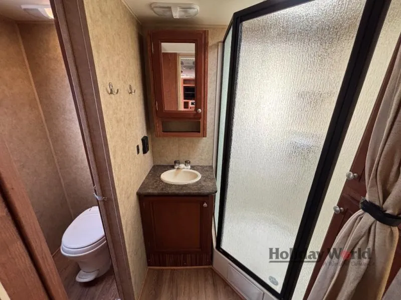 2014 Dutchmen RV Coleman Explorer 249RB - Photo 4