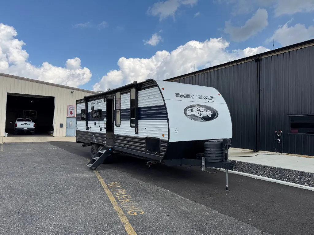 2024 Forest River Cherokee Grey Wolf 22RR - Photo 4