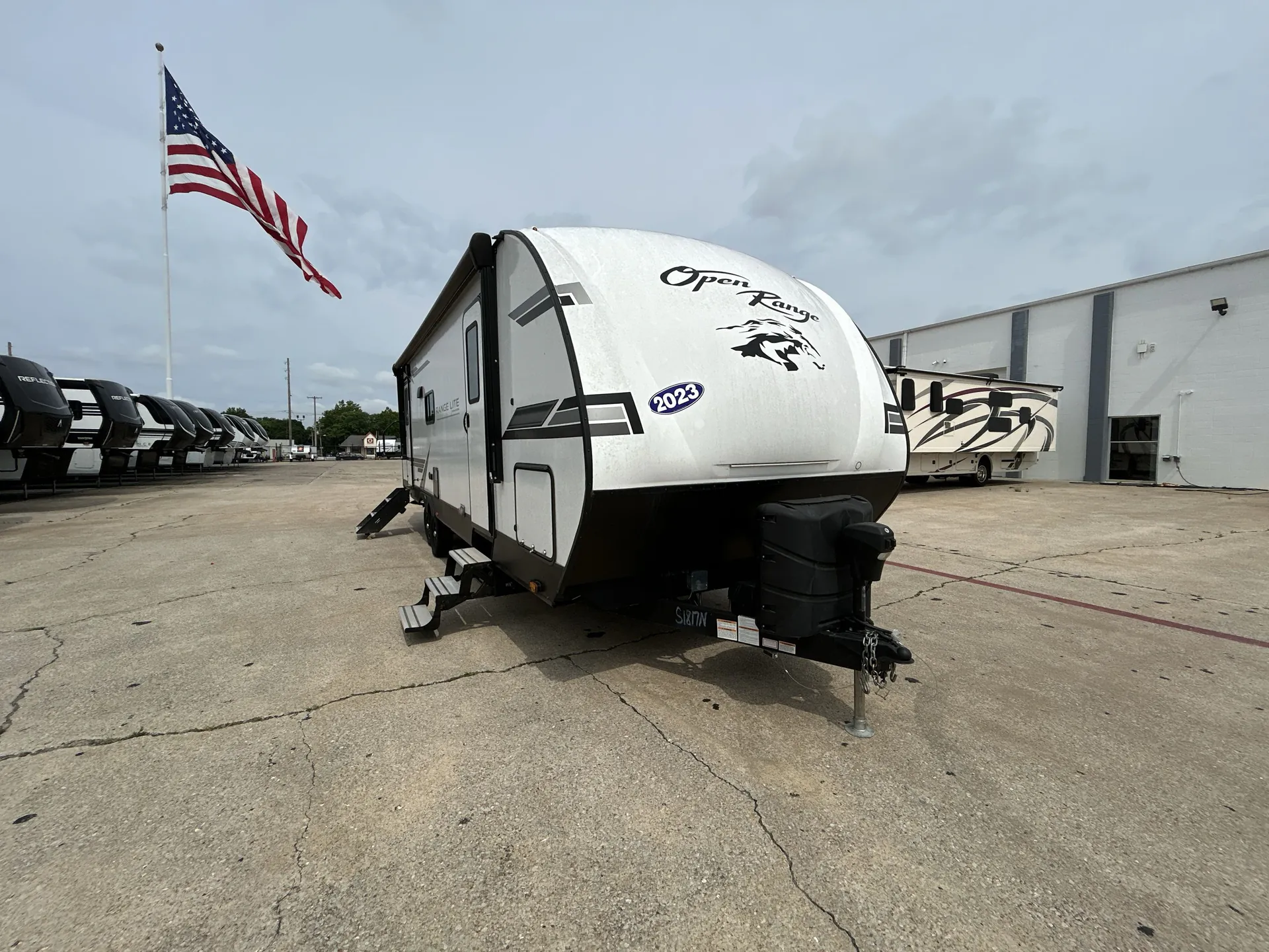 2023 Highland Ridge Range Lite 262RL - Photo 2