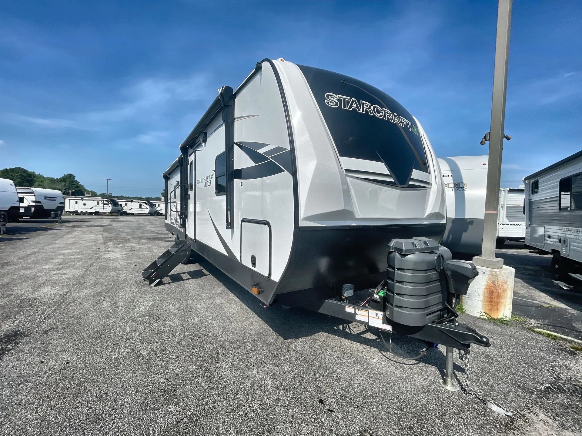 2024 Starcraft GSL 275RLS - Photo 2