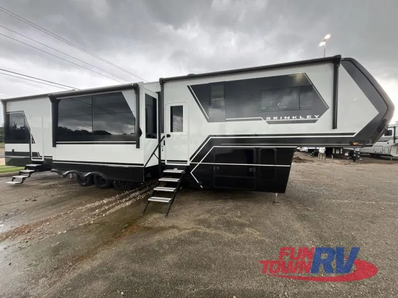 2026 Brinkley Model G 4100 - Photo 2