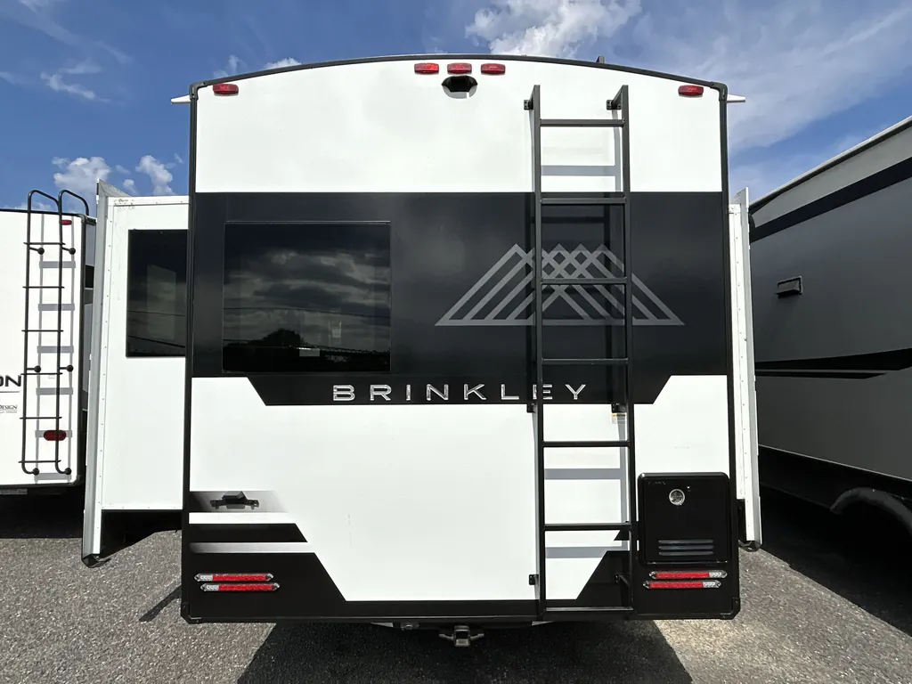 2025 Brinkley Model Z AIR 285, Photos photo 6