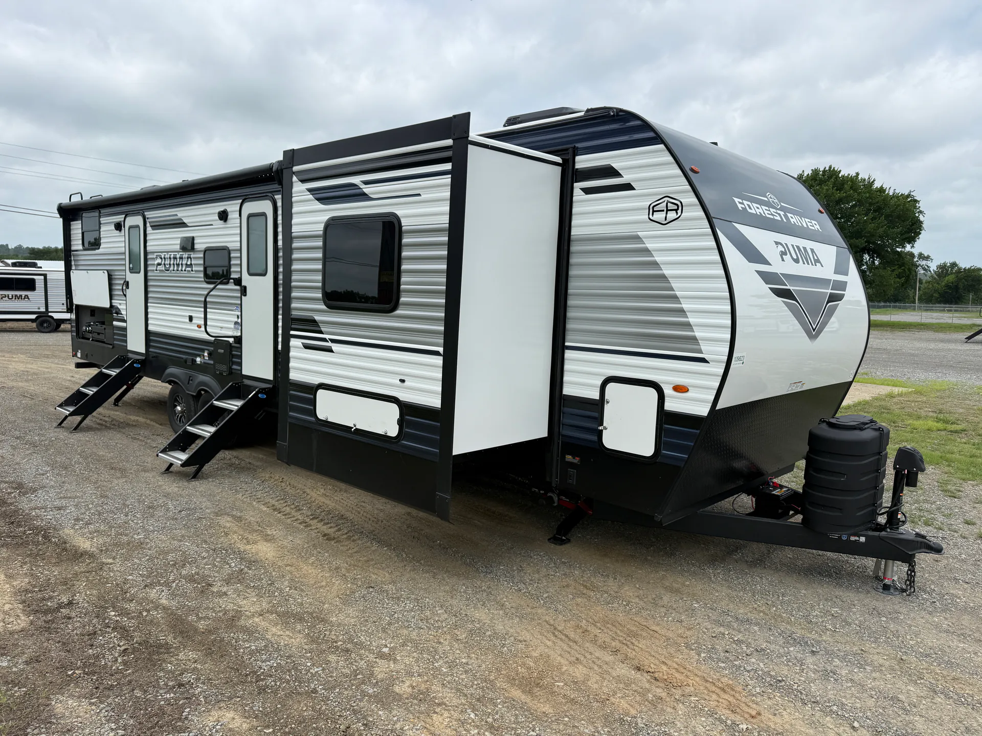 2027 Forest River Puma 32BHQS