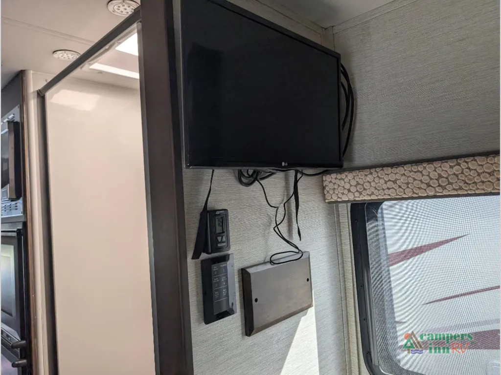 2021 Tiffin Wayfarer 25 SW, Photos photo 46