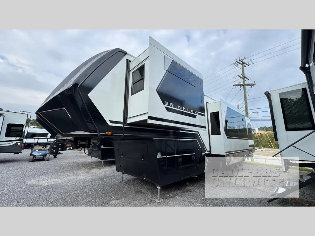 2026 Brinkley Model G 3950, Photos photo 4