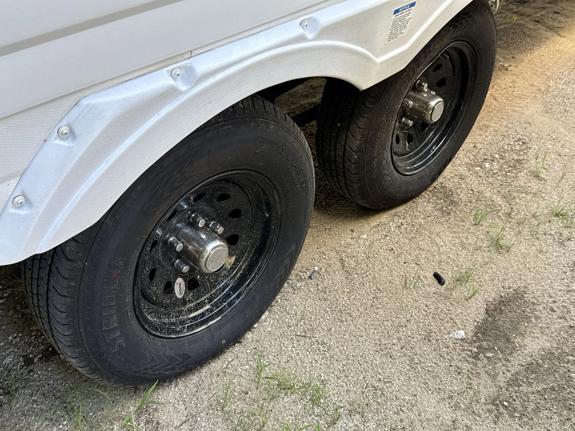 2027 Forest River Salem Cruise Lite 28VBXL — rear hitch rack