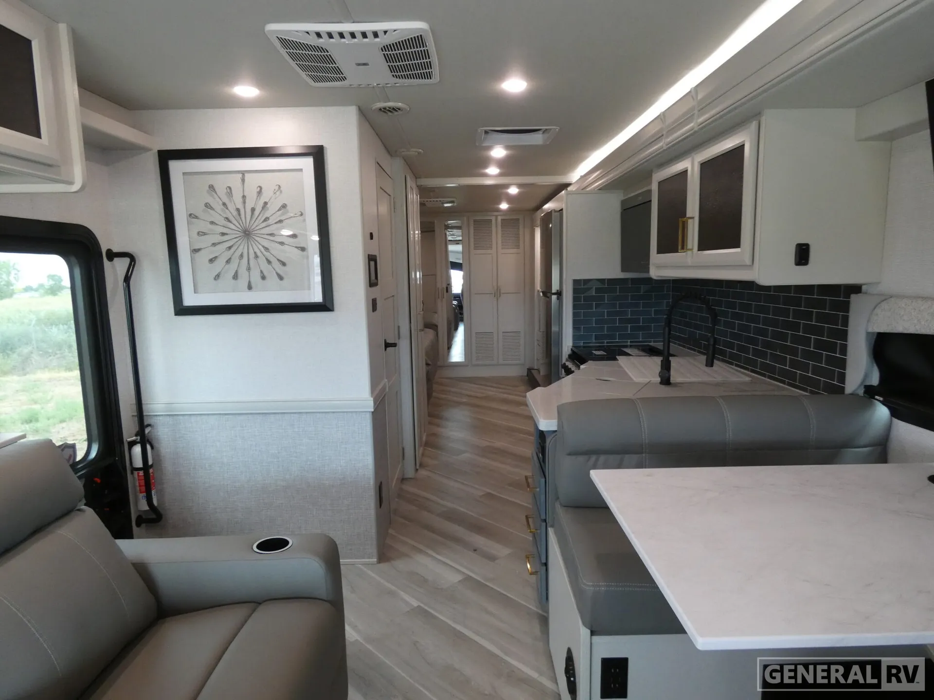 2026 Fleetwood Fortis 32RW - Photo 4