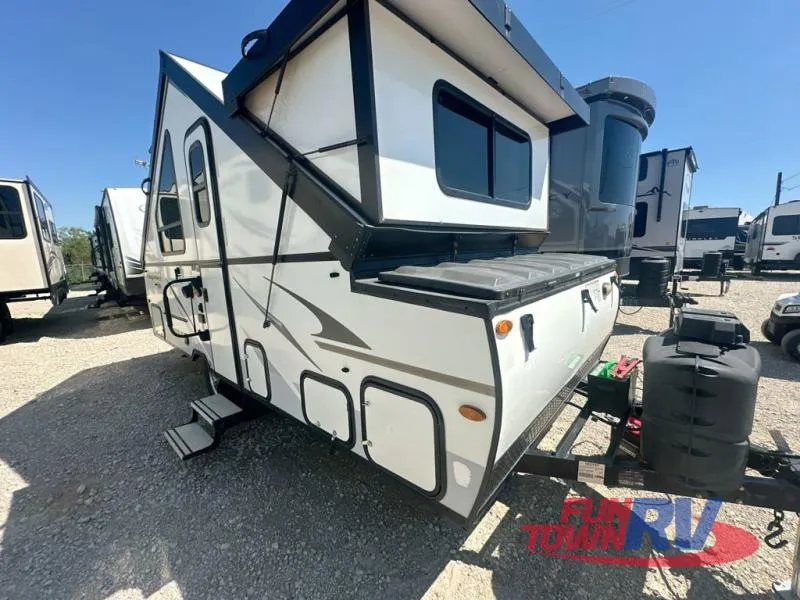 2020 Forest River RV Flagstaff Hard Side 21TBHW - Main photo