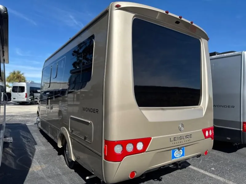 2025 Leisure Travel Vans Wonder 24RL - Photo 3