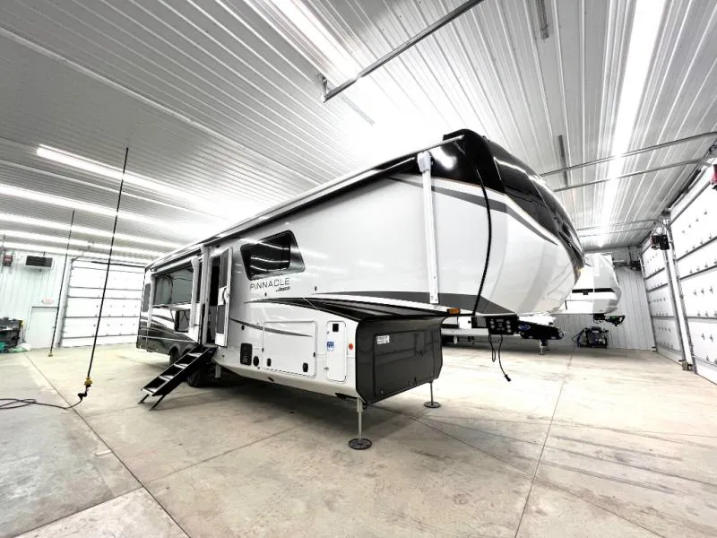 2026 Jayco Pinnacle 36FBTS
