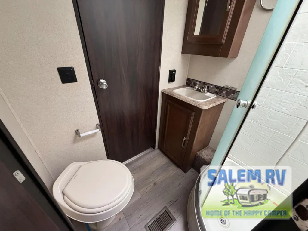2018 Forest River Salem Hemisphere Lite 300BH, Photos photo 28