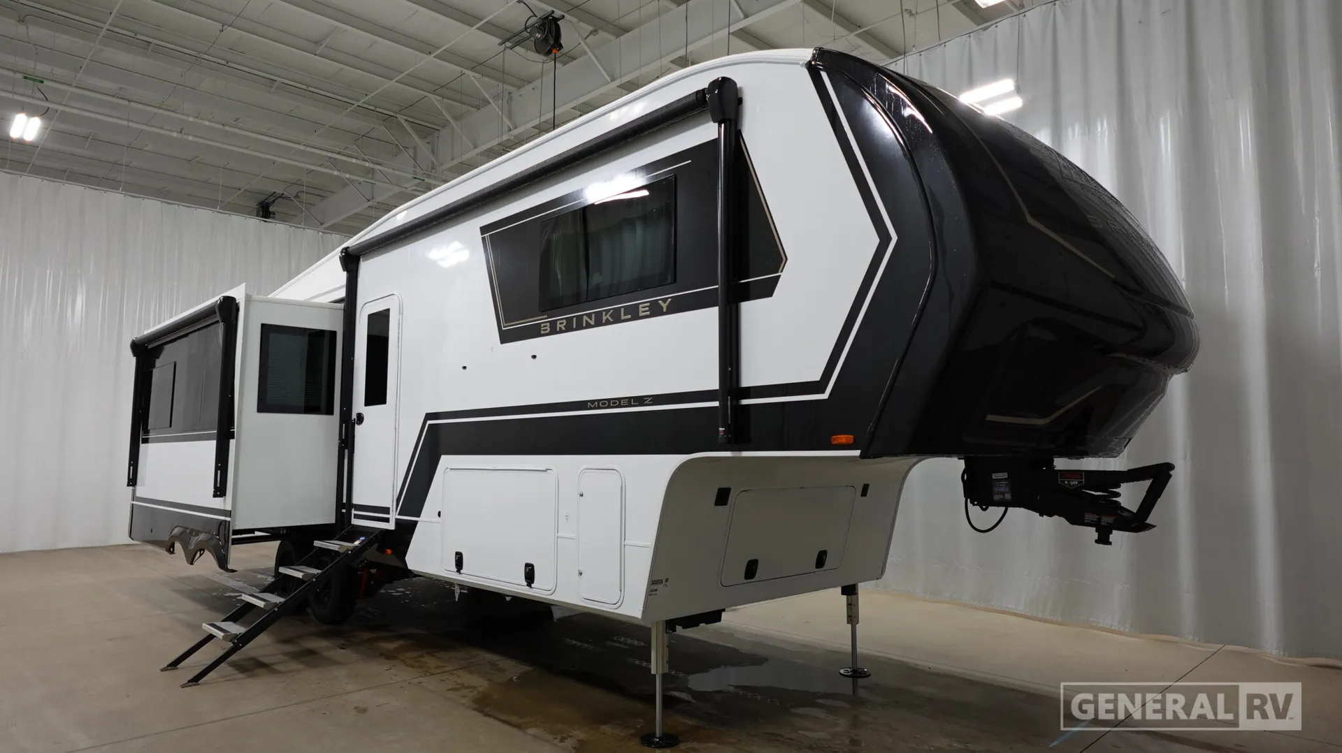 2026 Brinkley Model Z 3100 - Photo 2
