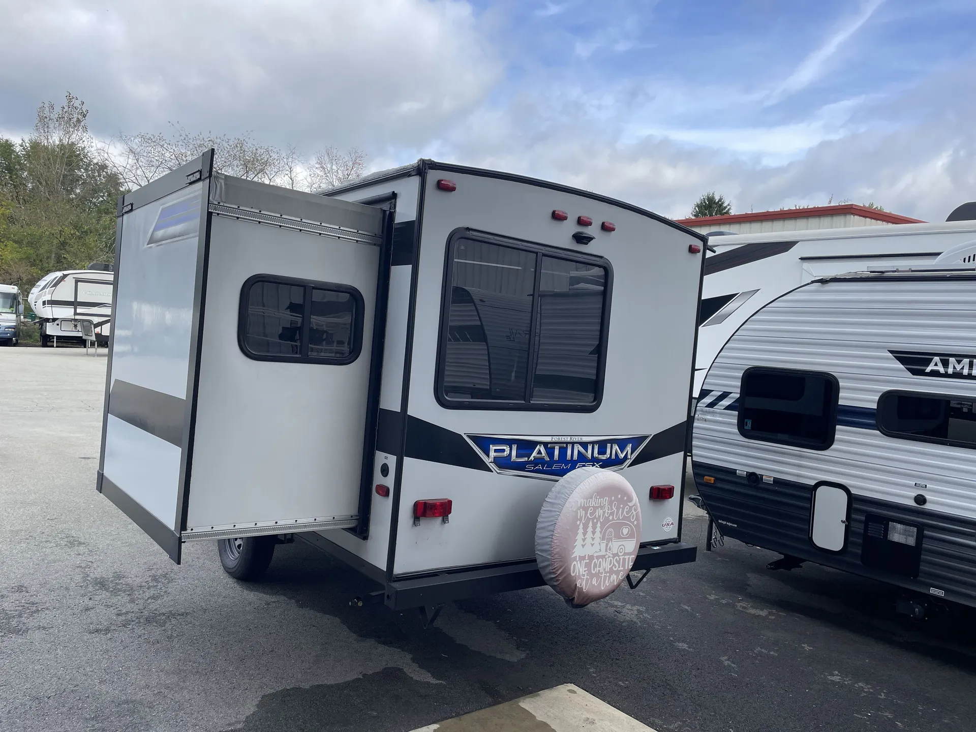 2022 Forest River Salem FSX 169RSK — backside