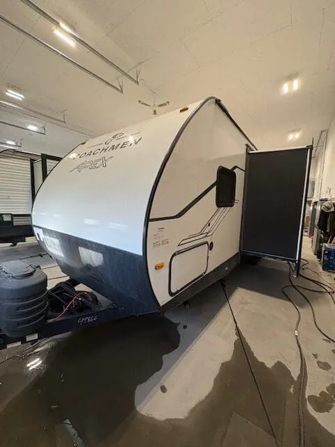 2026 Coachmen Apex Ultra-Lite X 26BHX - Photo 3